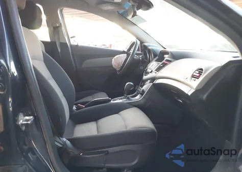 2016 Chevrolet Cruze Limited Ls Auto z USA, uszkodzony, nr VIN 1G1PC5SH8G7140085